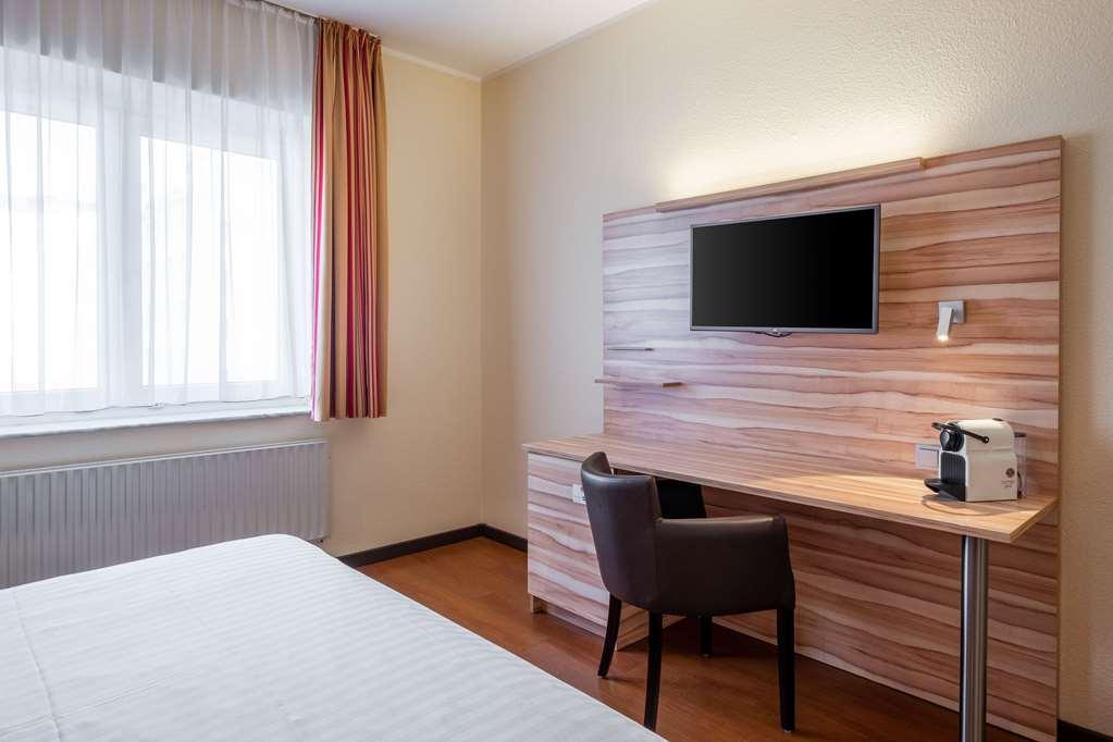 Quality Hotel, Star Inn Premium Bremen Room photo